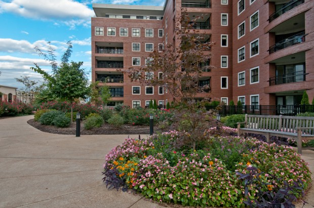 Crescent Garden-Walk.jpg